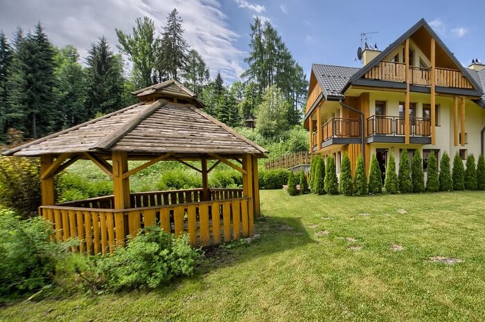Altana w ogrodzie w apartamencie